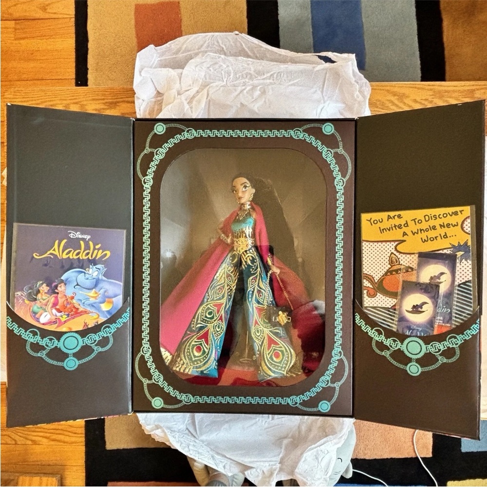 NWT Limited Edition Disney Aladdin Premiere Series Doll.